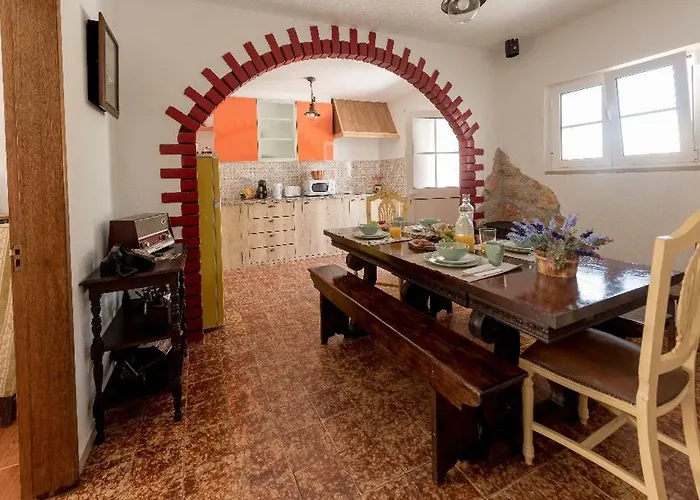 Casa Do Lagar Ferienhaus *